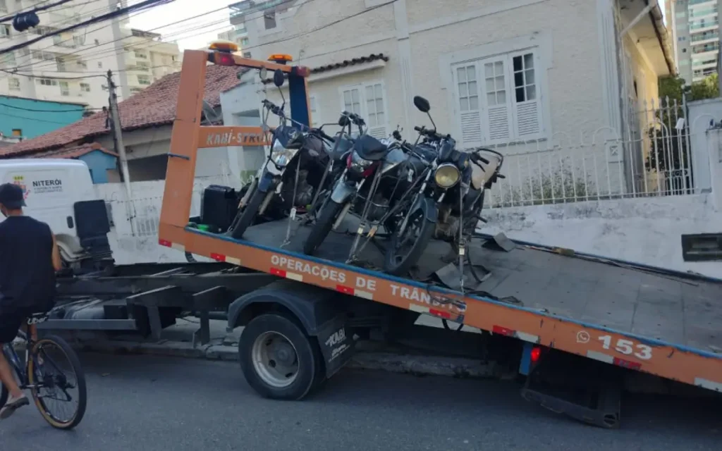 fiscalização contra motos barulhentas