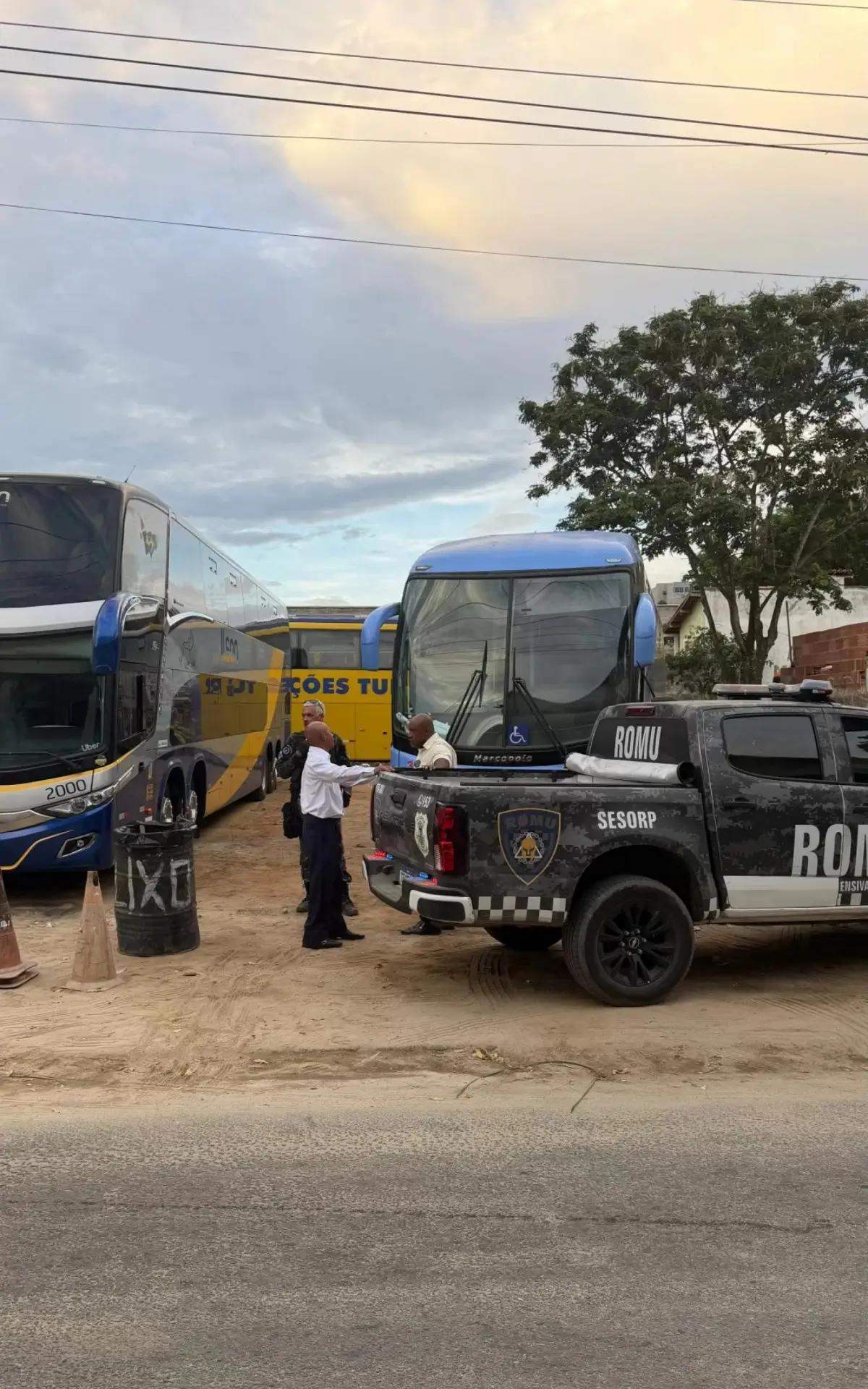 uso irregular de área pública em São Pedro da Aldeia