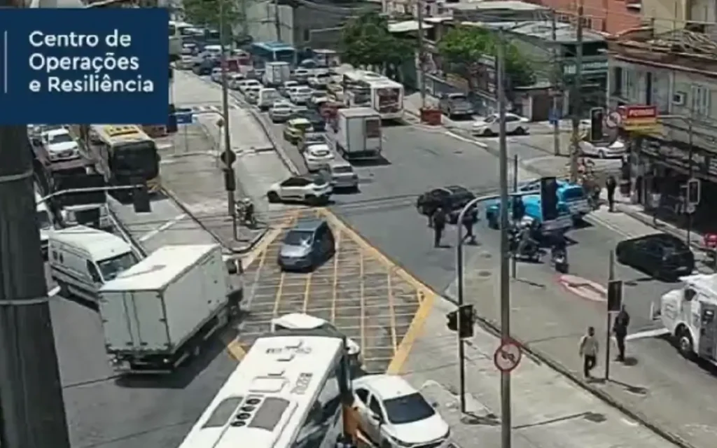 Ação da PM na Penha Circular