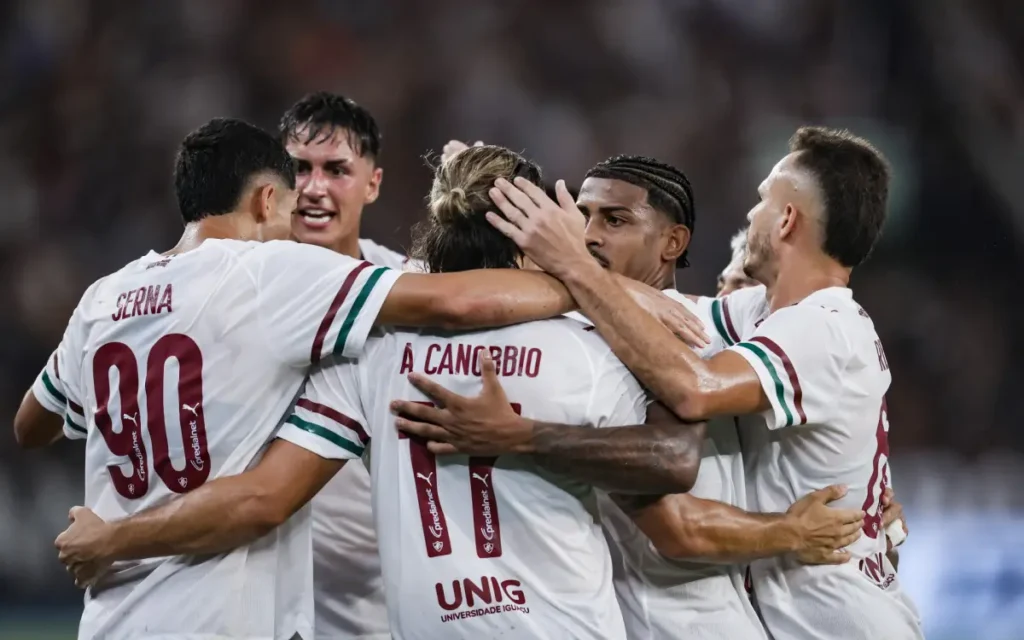 Fluminense tem invencibilidade em clássicos