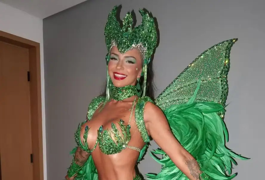 Karol Rosalin madrinha de bateria