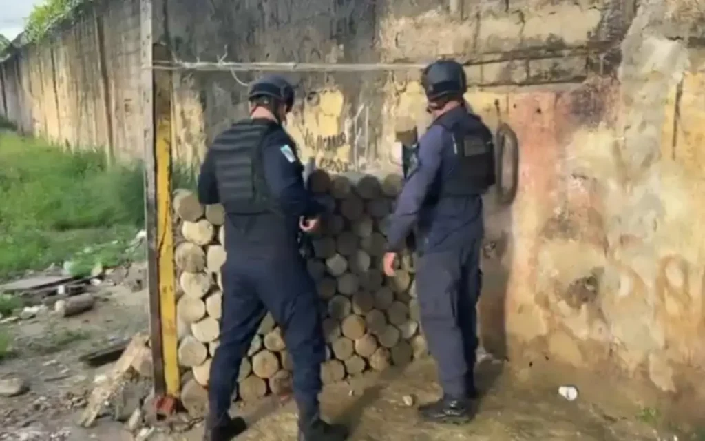 Operação da PM em Triagem