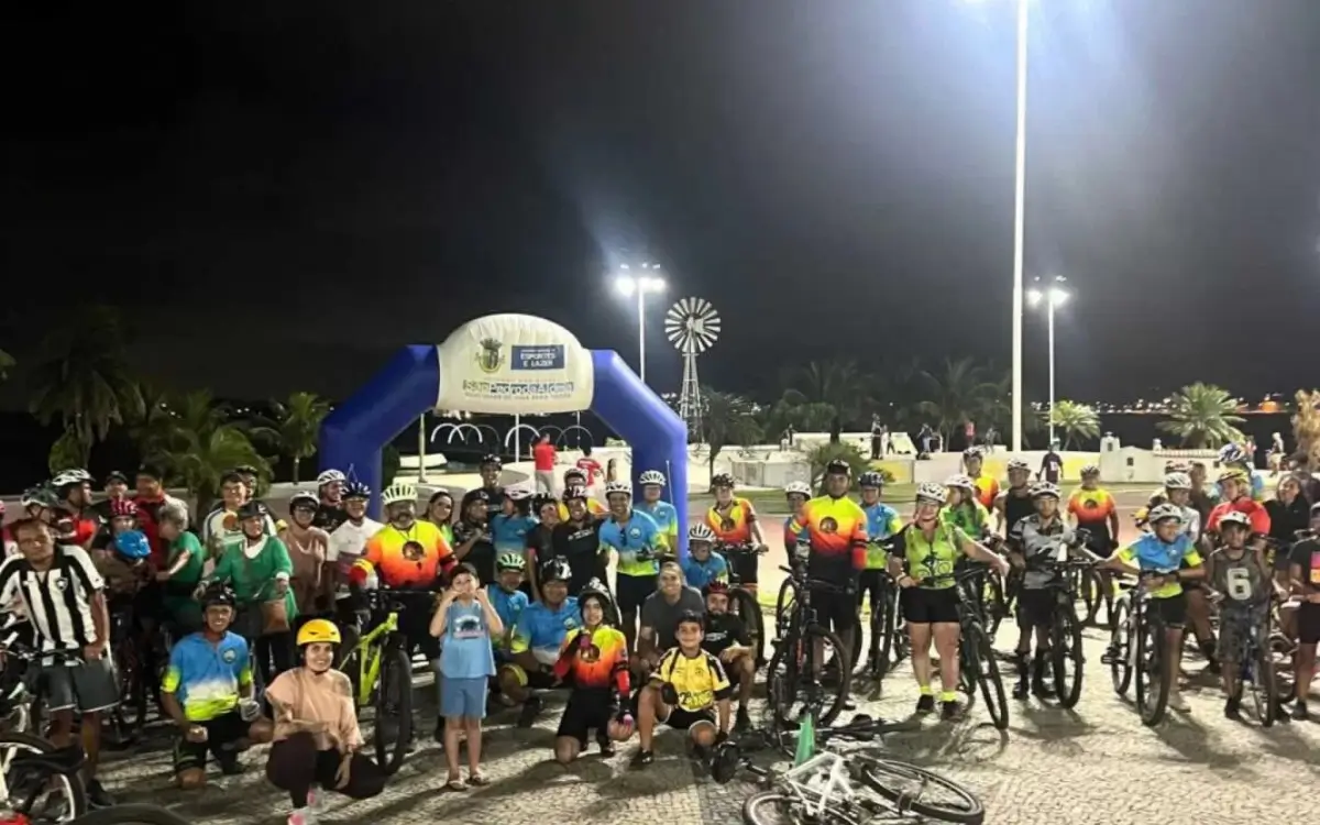 Bike Night em São Pedro da Aldeia