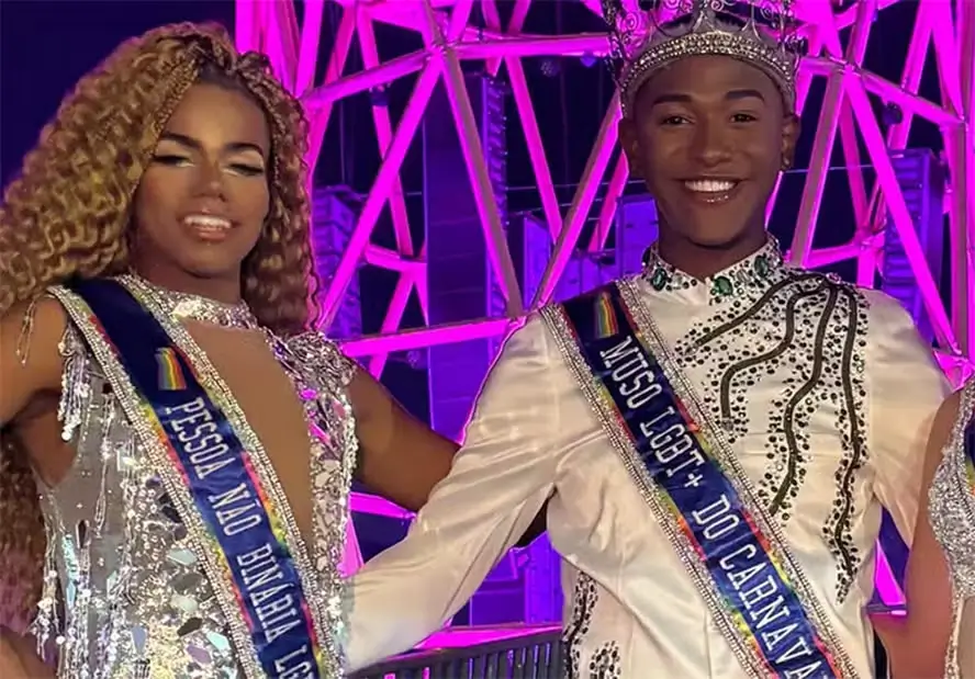 Wend, Musa Não Binária do carnaval carioca, e Johnn Sorriso, Muso do Carnaval LGBTQ+ do Rio