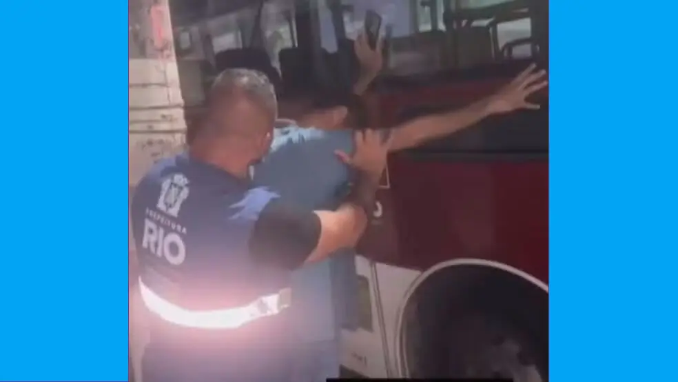 Furto de ônibus em Campo Grande termina com perseguição pelas ruas do bairro