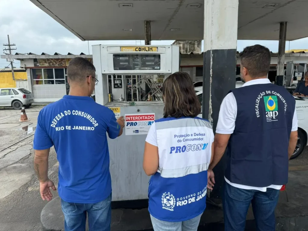 Golpe em bombas de combustível