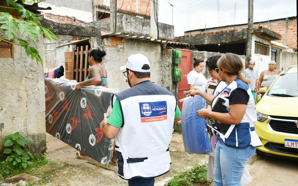 Funcionários da Prefeitura de Nova Iguaçu.