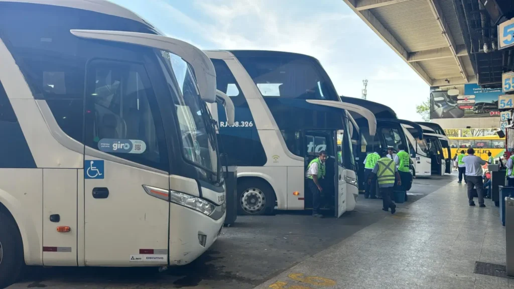 Ônibus intermunicipal