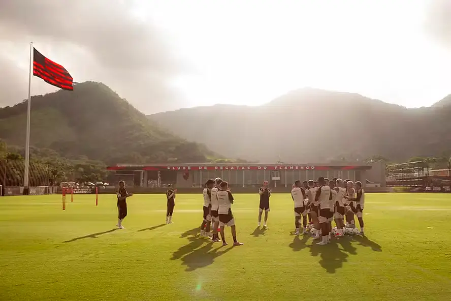 protesto da torcida do Flamengo