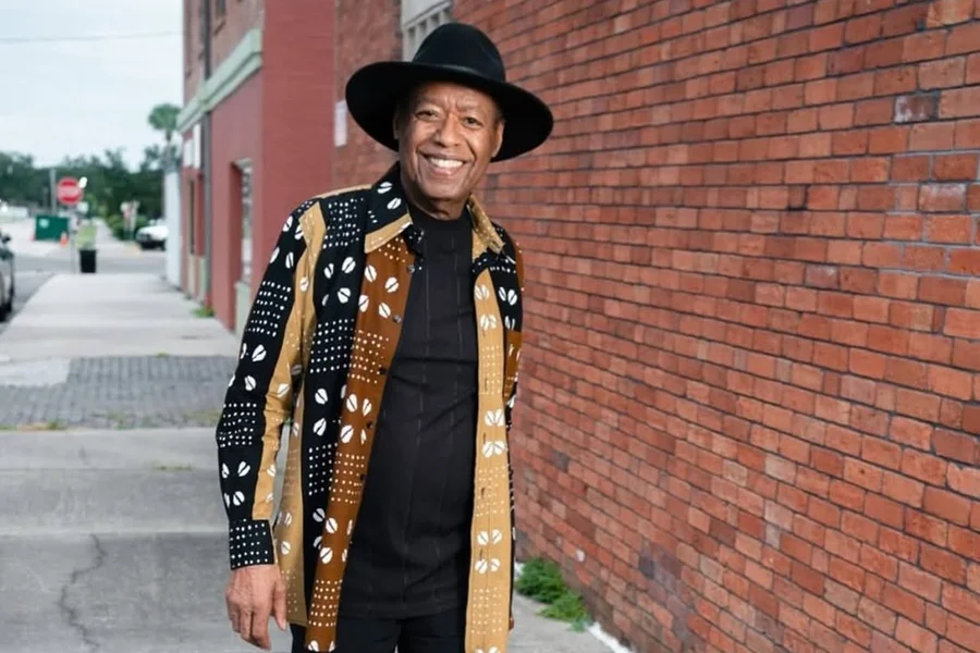 Ron Kenoly