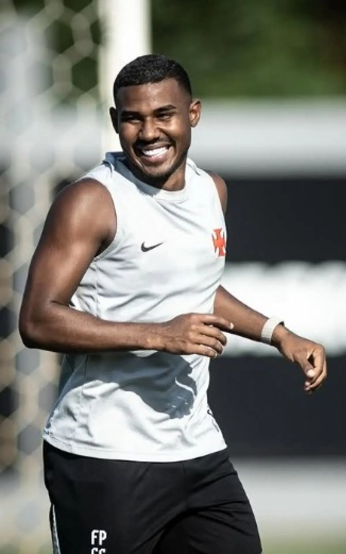 Cuiabano em treino do Vasco
