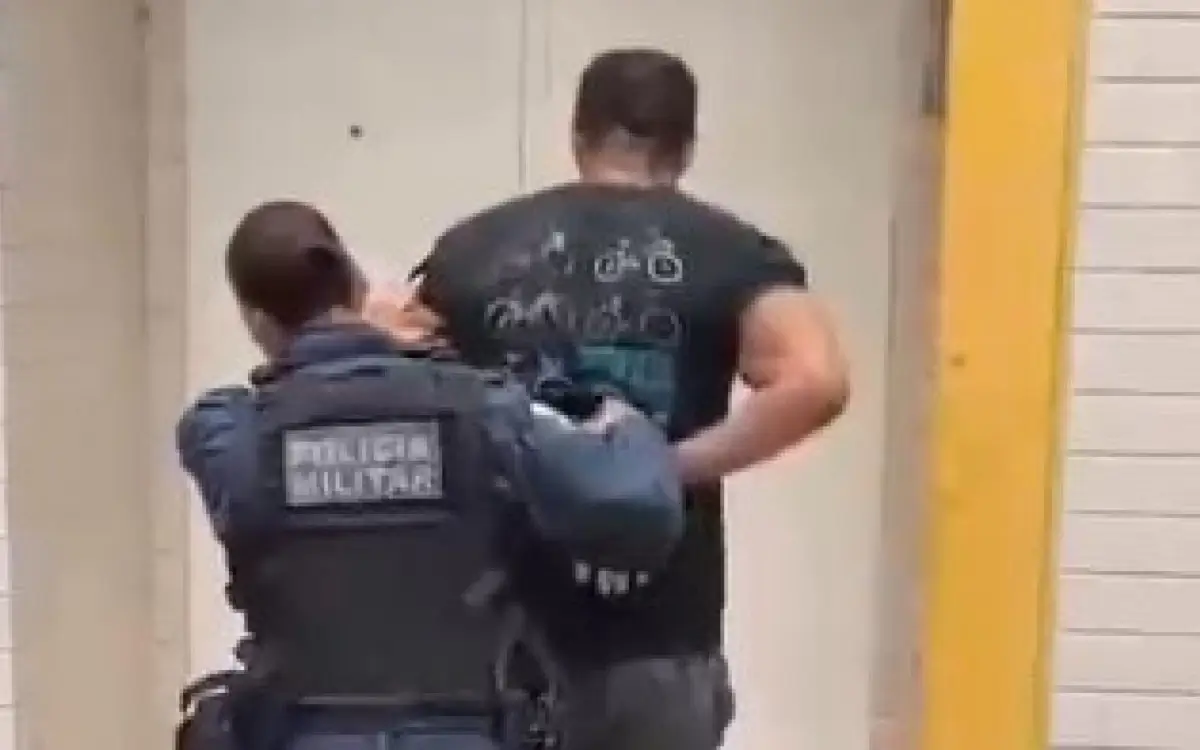Homem foi levado para a 105ª DP