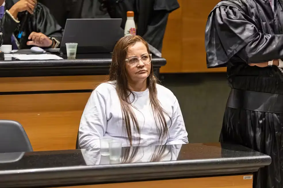 Condenação de Cíntia Mariano