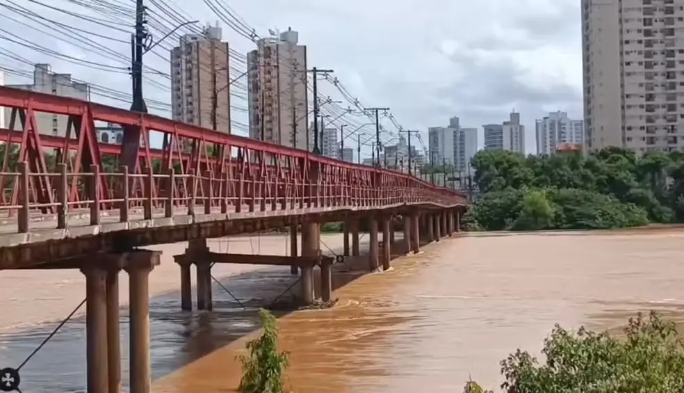 Interdição da Ponte Barcelos Martins