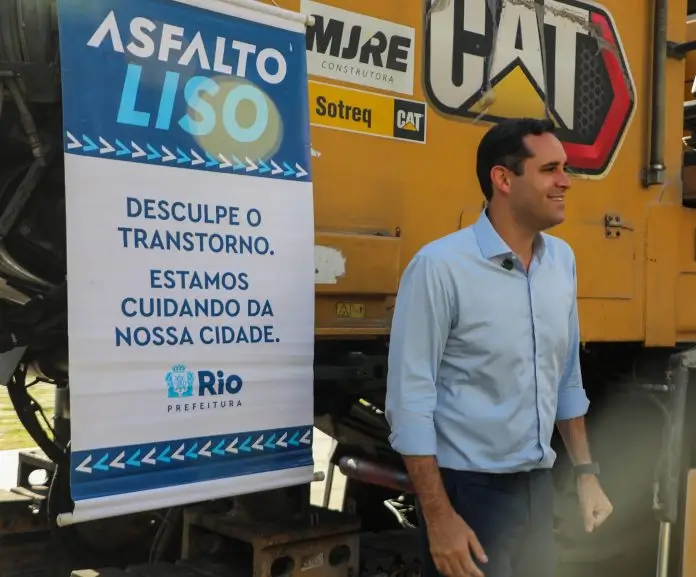 asfalto liso na Presidente Vargas