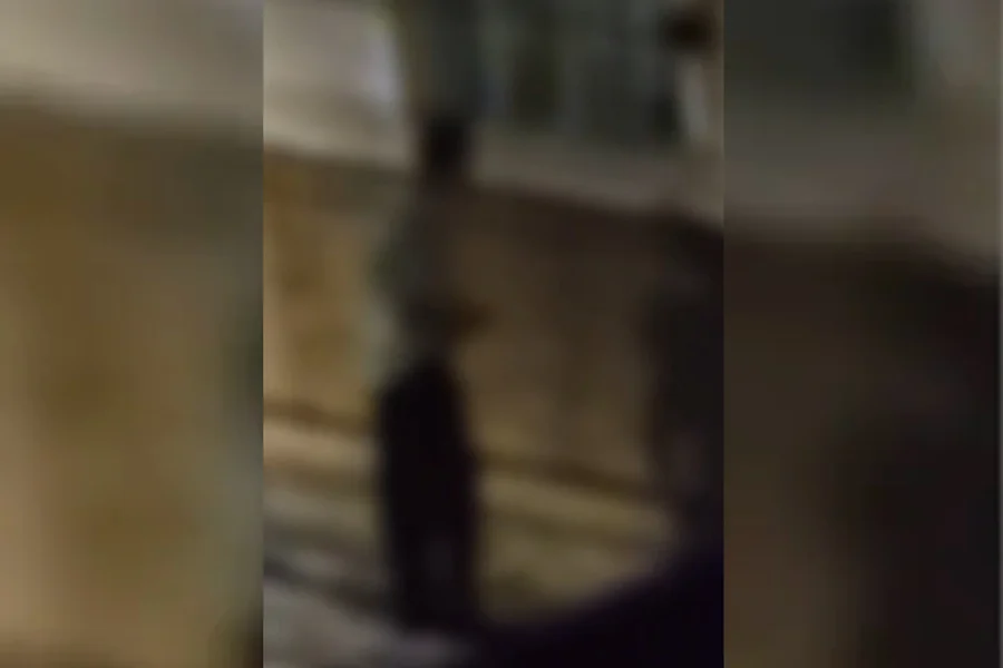 Homem de 62 anos é indiciado por se masturbar espiando vizinhos