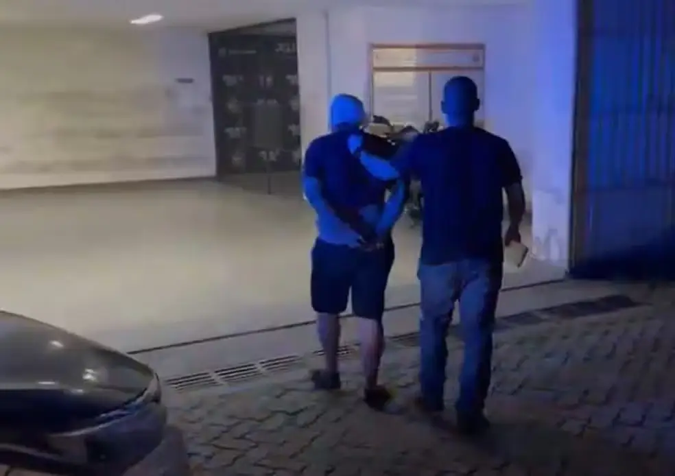 Homem é preso por estuprar a ex-namorada