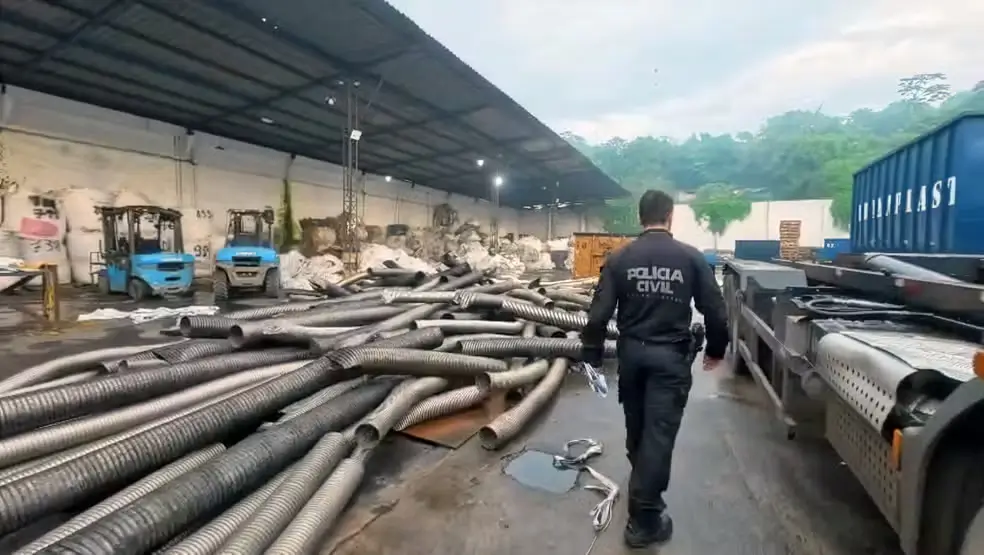 lixões clandestinos em Duque de Caxias