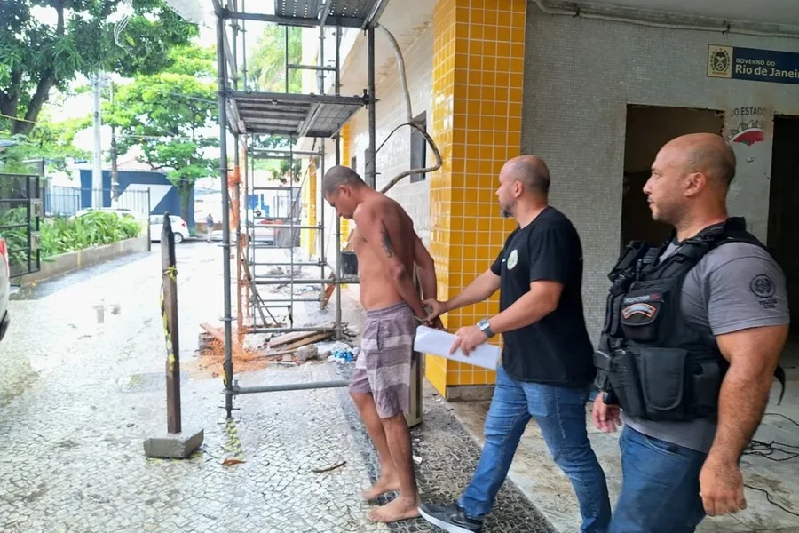 Mulher assassinada a facadas em São Gonçalo e ex-namorado é preso