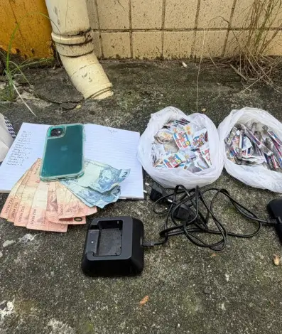 Operação contra tráfico em Rio das Ostras