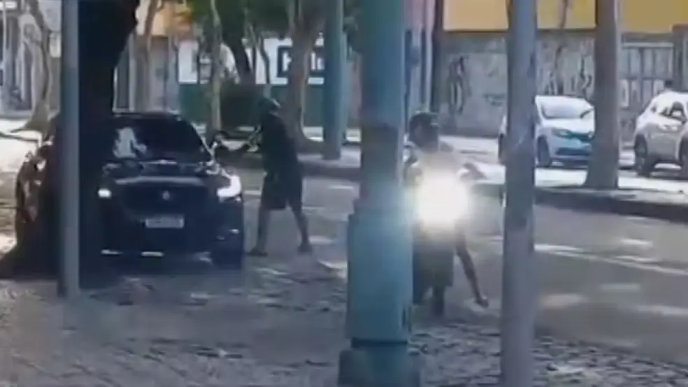 PM reage a tentativa de assalto em Vila Isabel