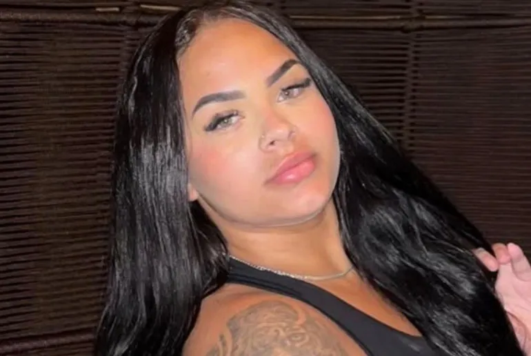 Thaissa está internada em estado grave |