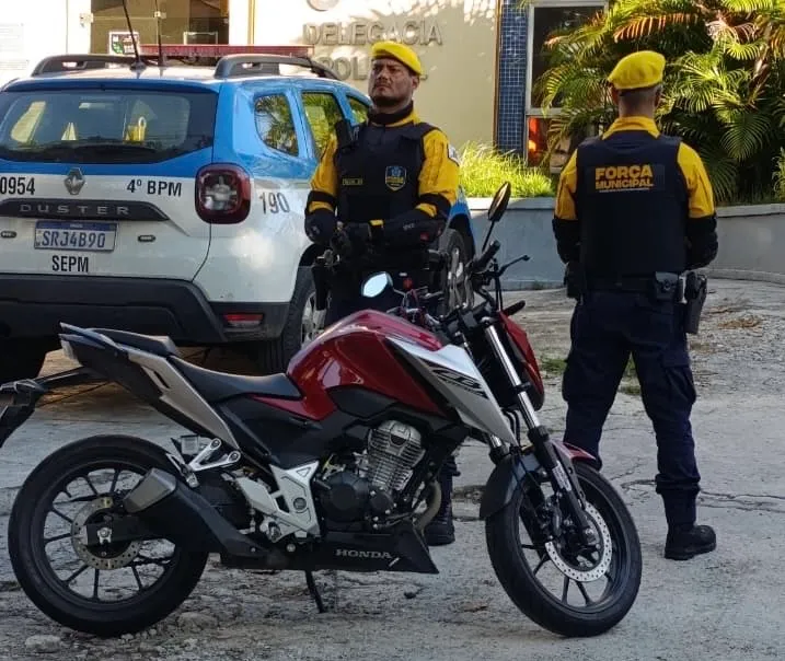 Agentes da Força Municipal recuperaram o veículo