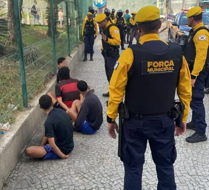 Tentativa de roubo em ônibus na Presidente Vargas é frustrada pela Força Municipal