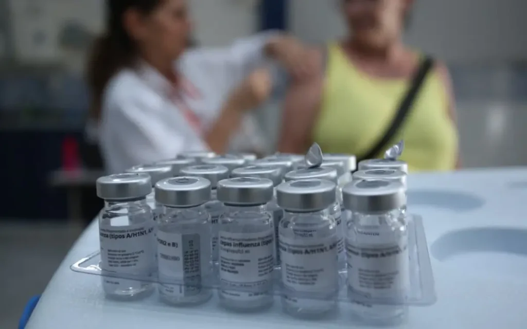Vacinação contra a Influenza em Niterói