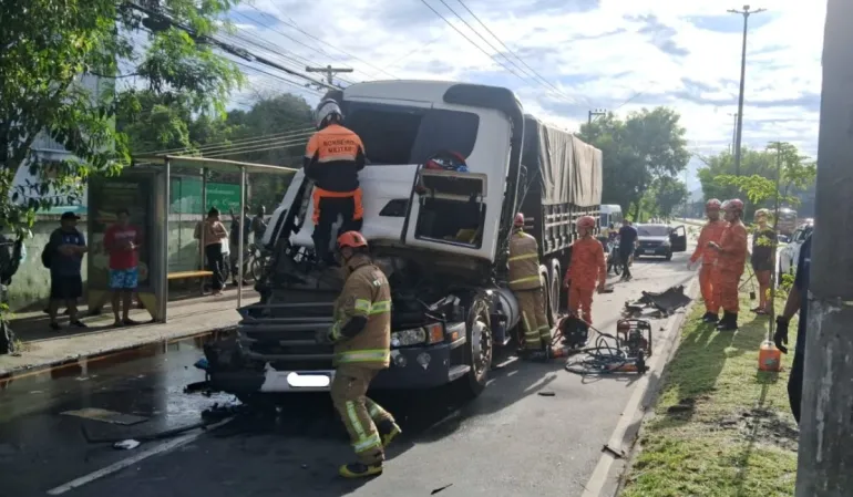 Acidente na Estrada da Posse