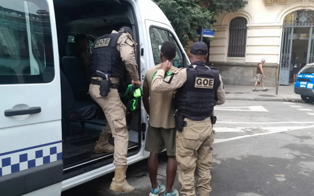 Flanelinhas são detidos na Glória