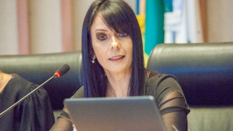 Marília Alencar