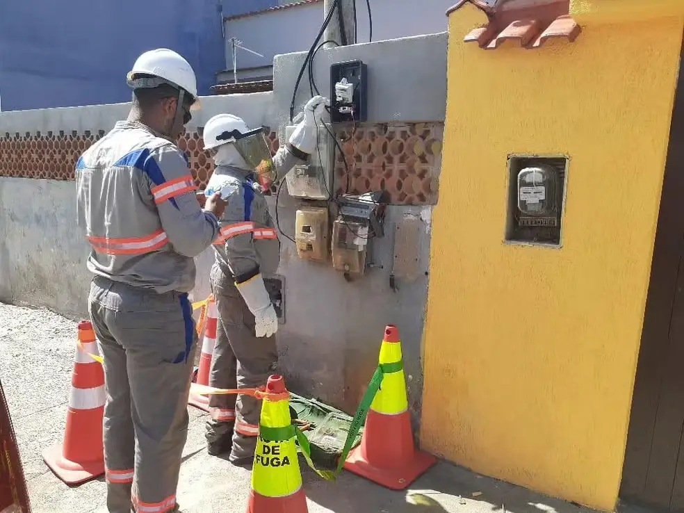 Técnicos da Enel