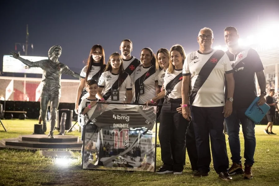 Vasco homenagem a Dinamite