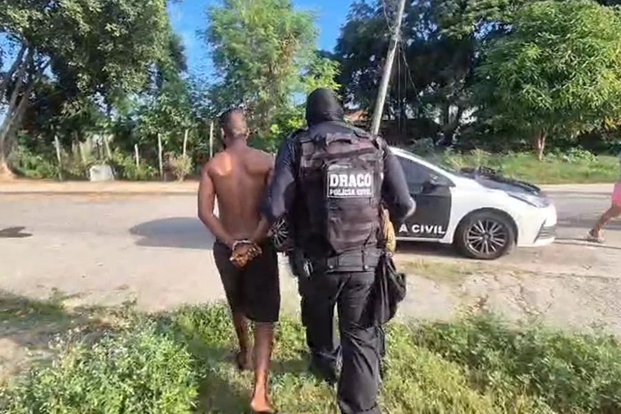 prisão de milicianos no RJ