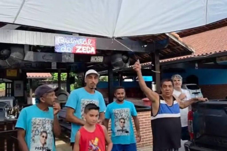 Zeca Pagodinho distribui ovos de Páscoa em Xerém