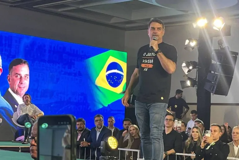 Flávio Bolsonaro