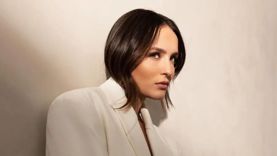 Larissa Manoela