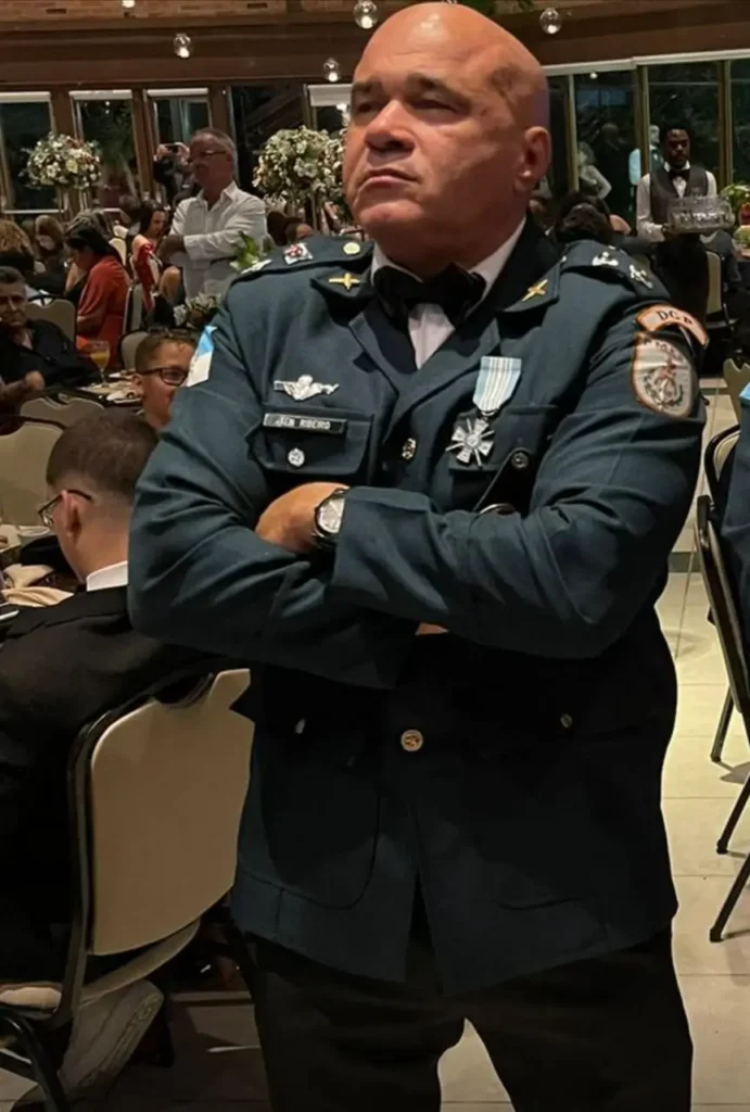 Polícia Militar Cláudio Ribeiro de Freitas