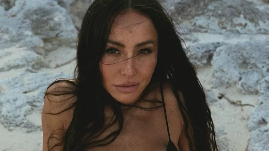 Sabrina Sato