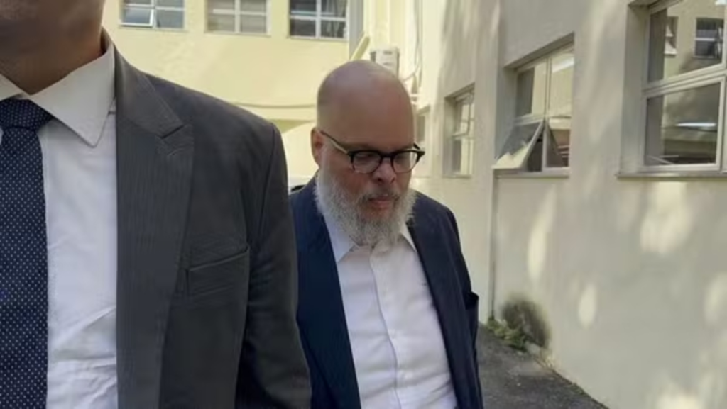 Ed Motta presta depoimento