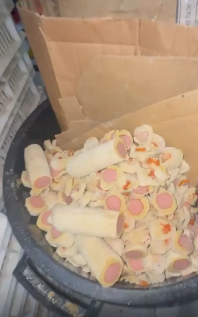 Fábrica clandestina de salgados é fechada em Jacarepaguá