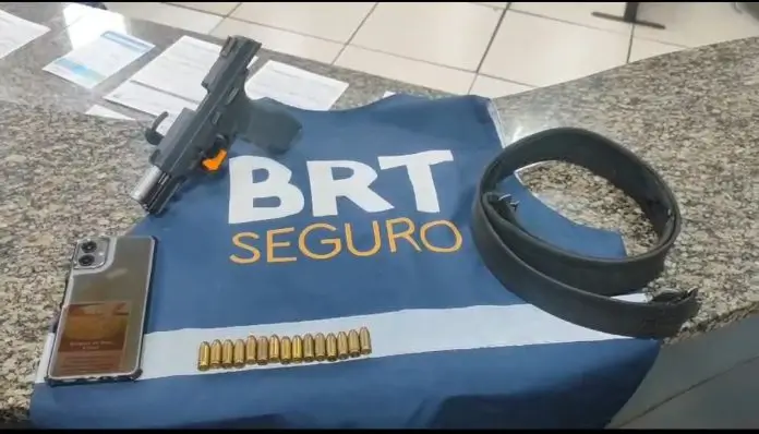 Homem armado com moto roubada é preso em ação do BRT Seguro em Santa Cruz