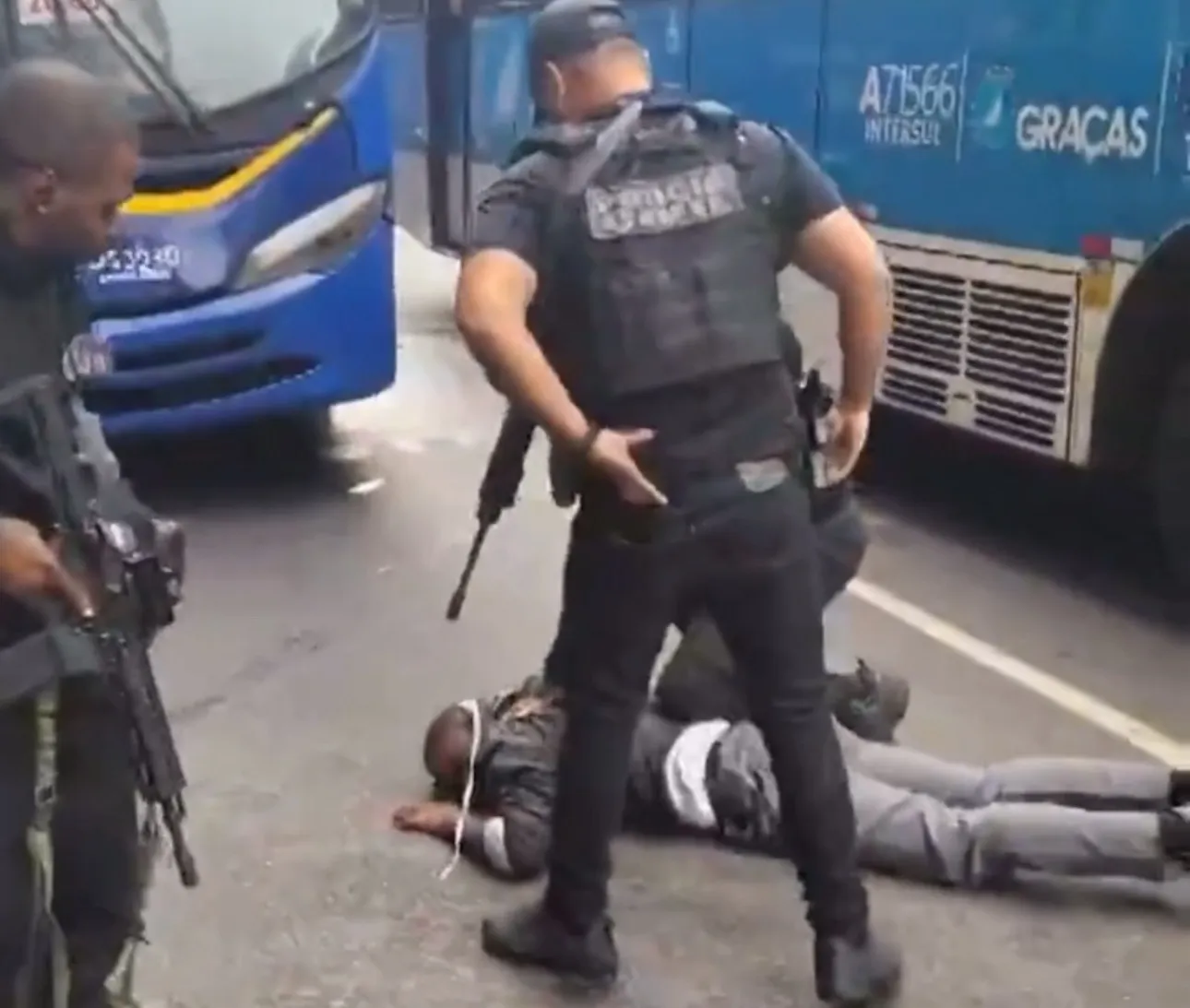 motorista de ônibus preso