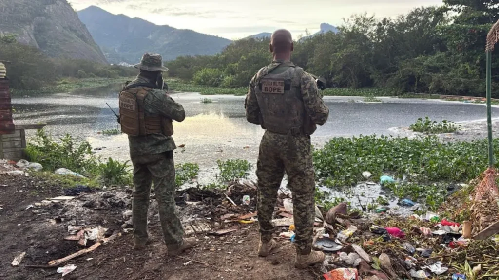 Operação na Gardênia Azul