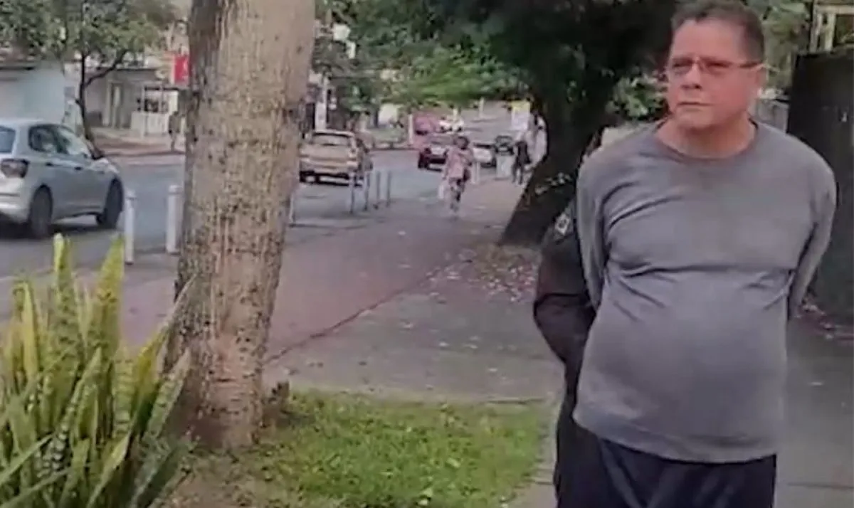 Policial civil aposentado é preso