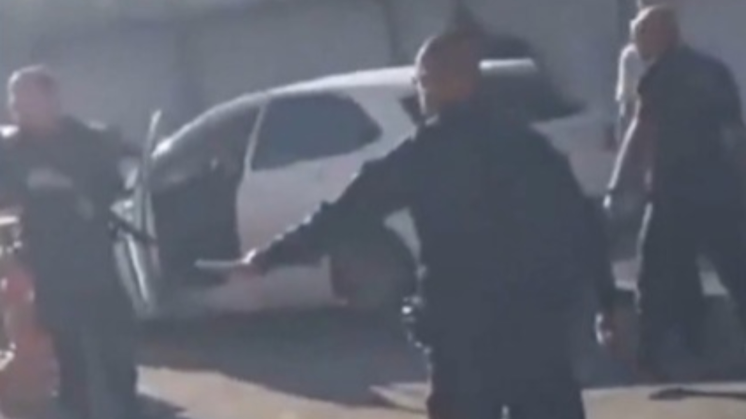 Policial penal é autuado após fugir de revista no Complexo de Gericinó