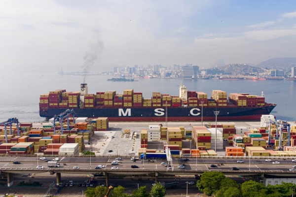 navios New Panamax