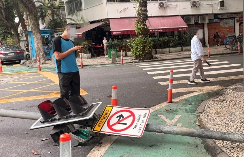 Queda de semáforo em Copacabana