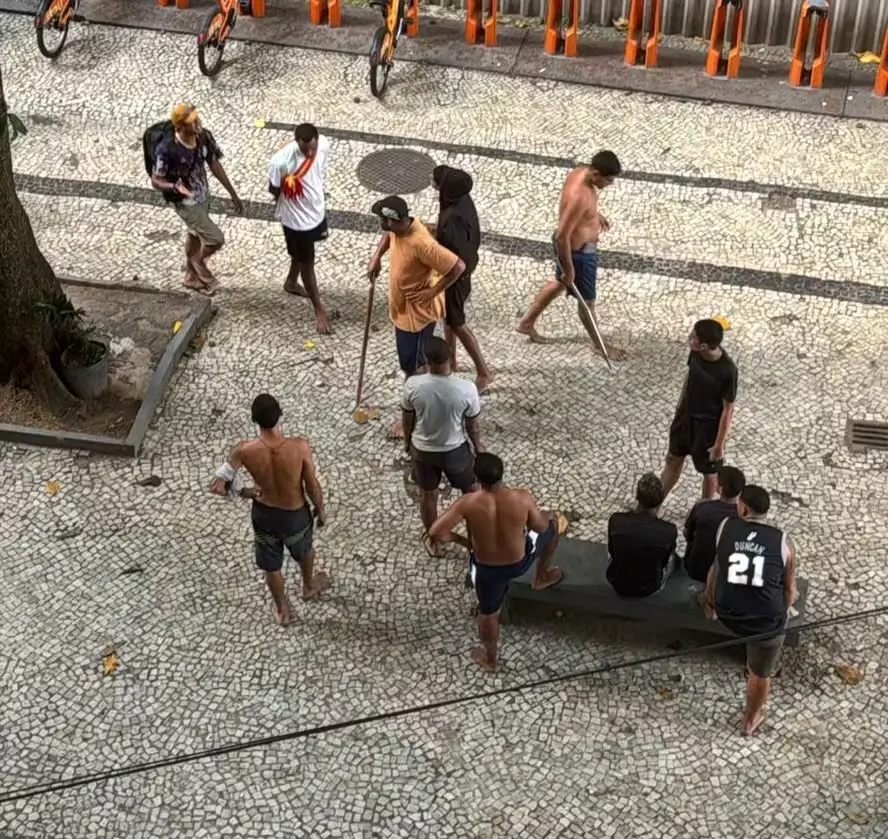 torcedores argentinos no Leme